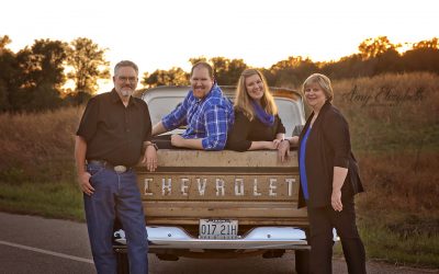 A Chevy-Flavored Family Session – St Louis Missouri