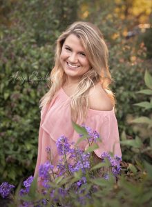 beautiful senior girl at queeny park st louis photographer
