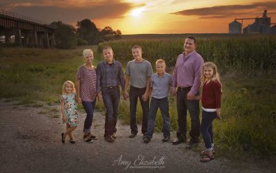 Iowa Family Session in Manning – St. Louis Photographer