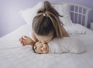 sisters st louis lifestyle newborn photographer