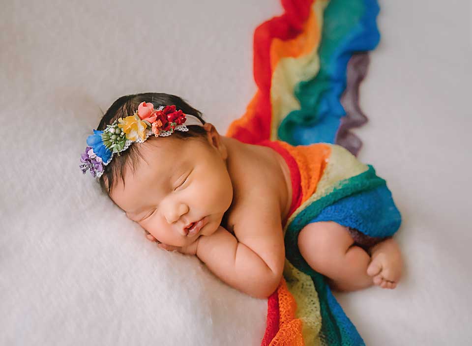 lifestlye newborn photographer st louis