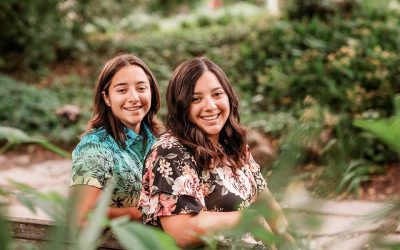 Mackenzie and Arianna Lafayette and Graffiti Wall Session – St. Louis Photographer