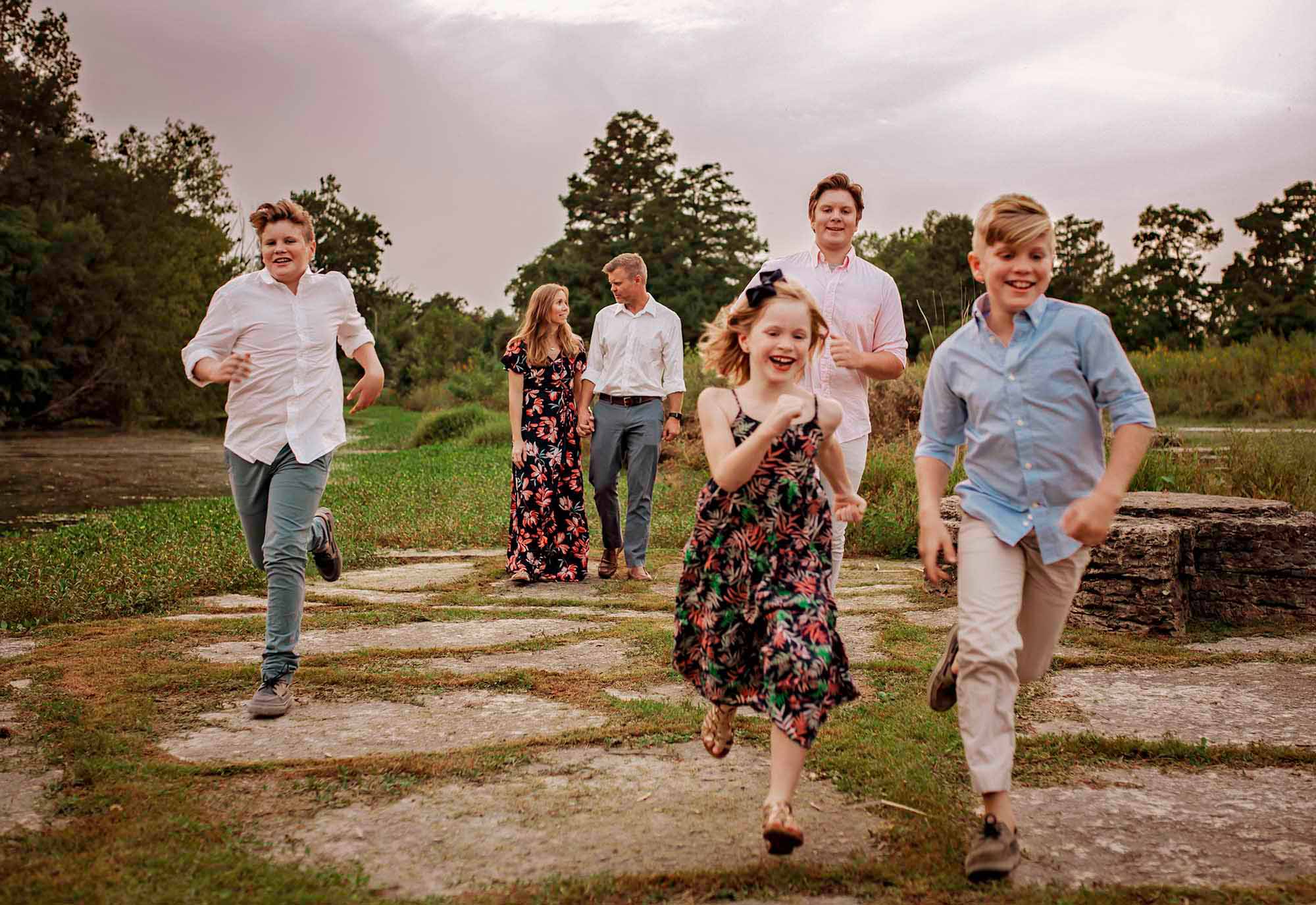 st louis photographer family engagement wedding
