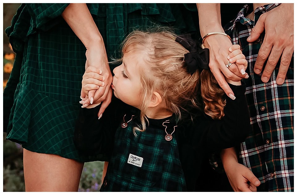 what to wear for family pictures