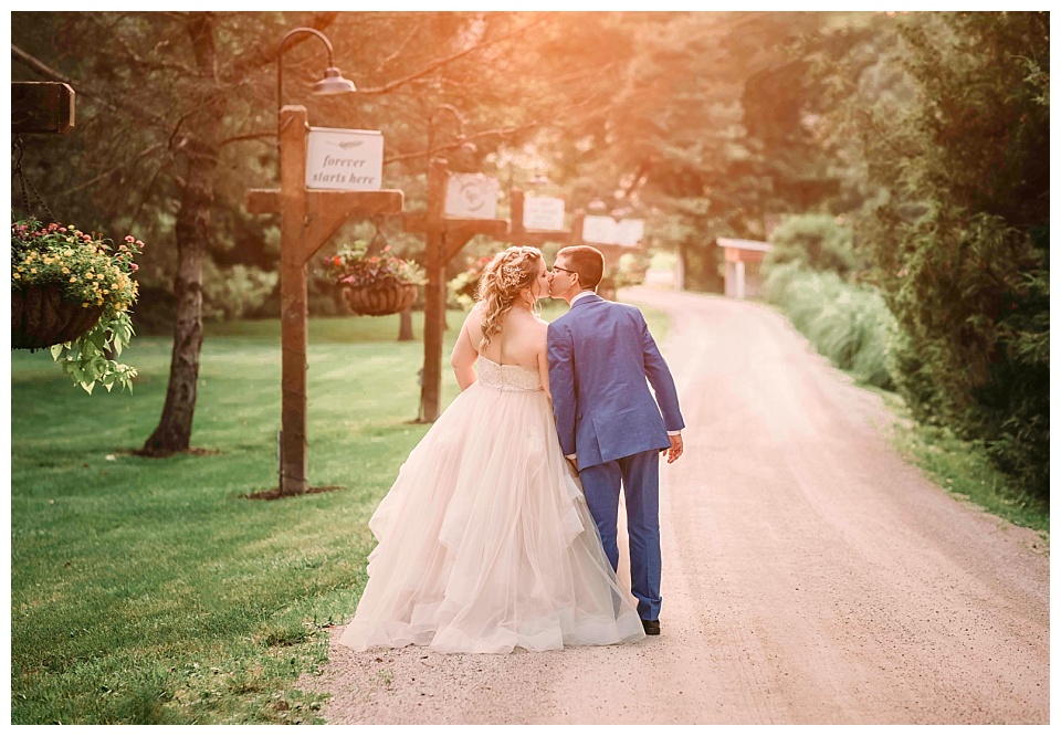 choosing a wedding photographer St. Louis