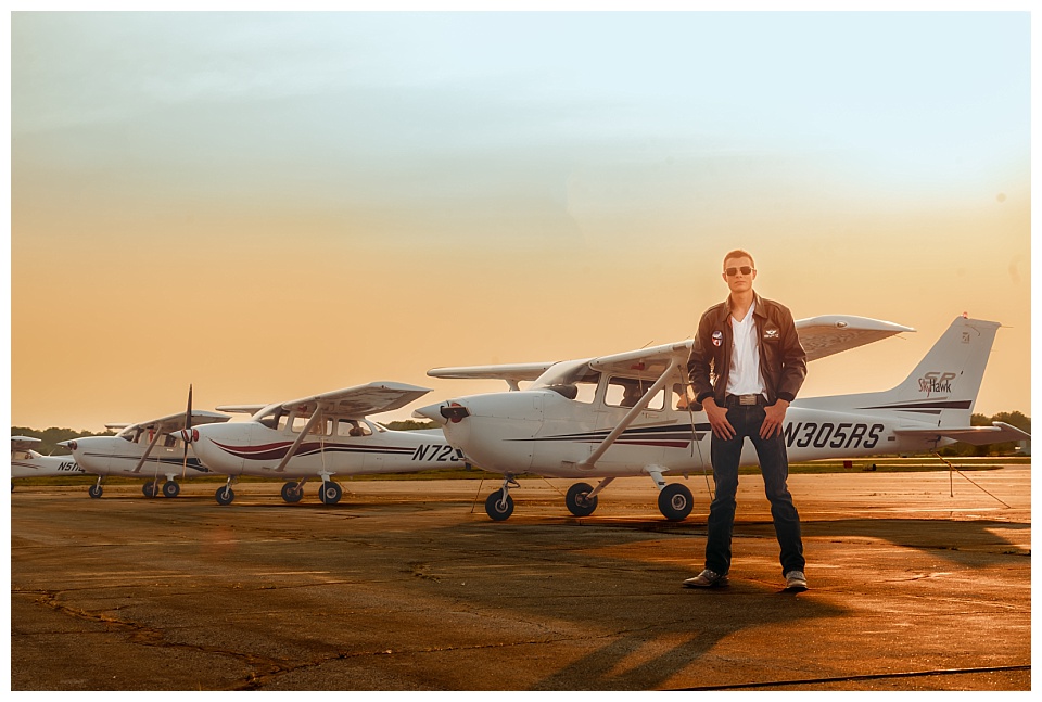 Gabriel’s Airport Senior Pictures – St. Louis Photographer