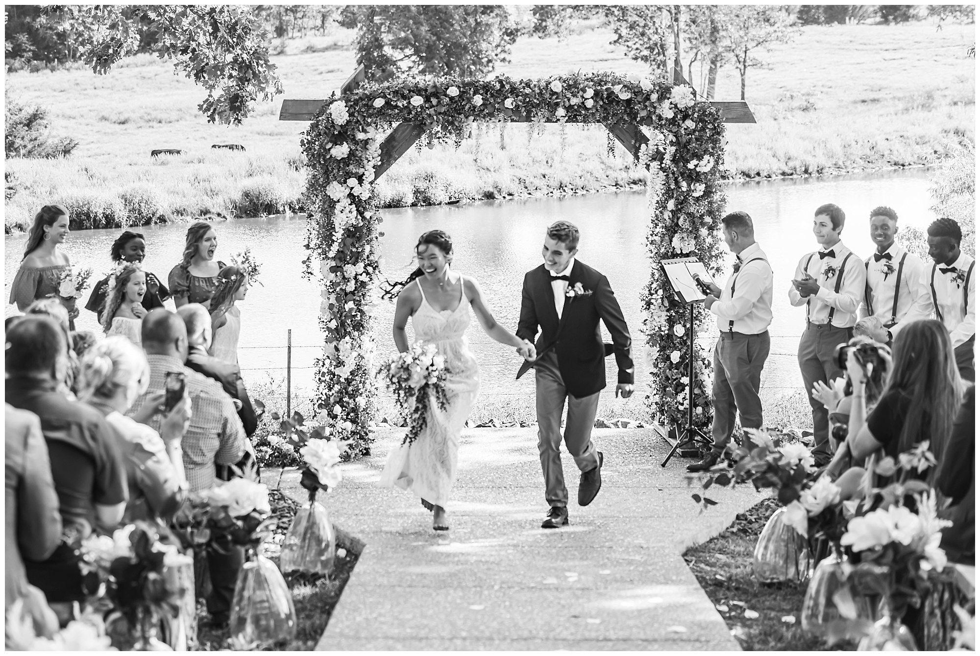 St. Louis wedding photographer near me