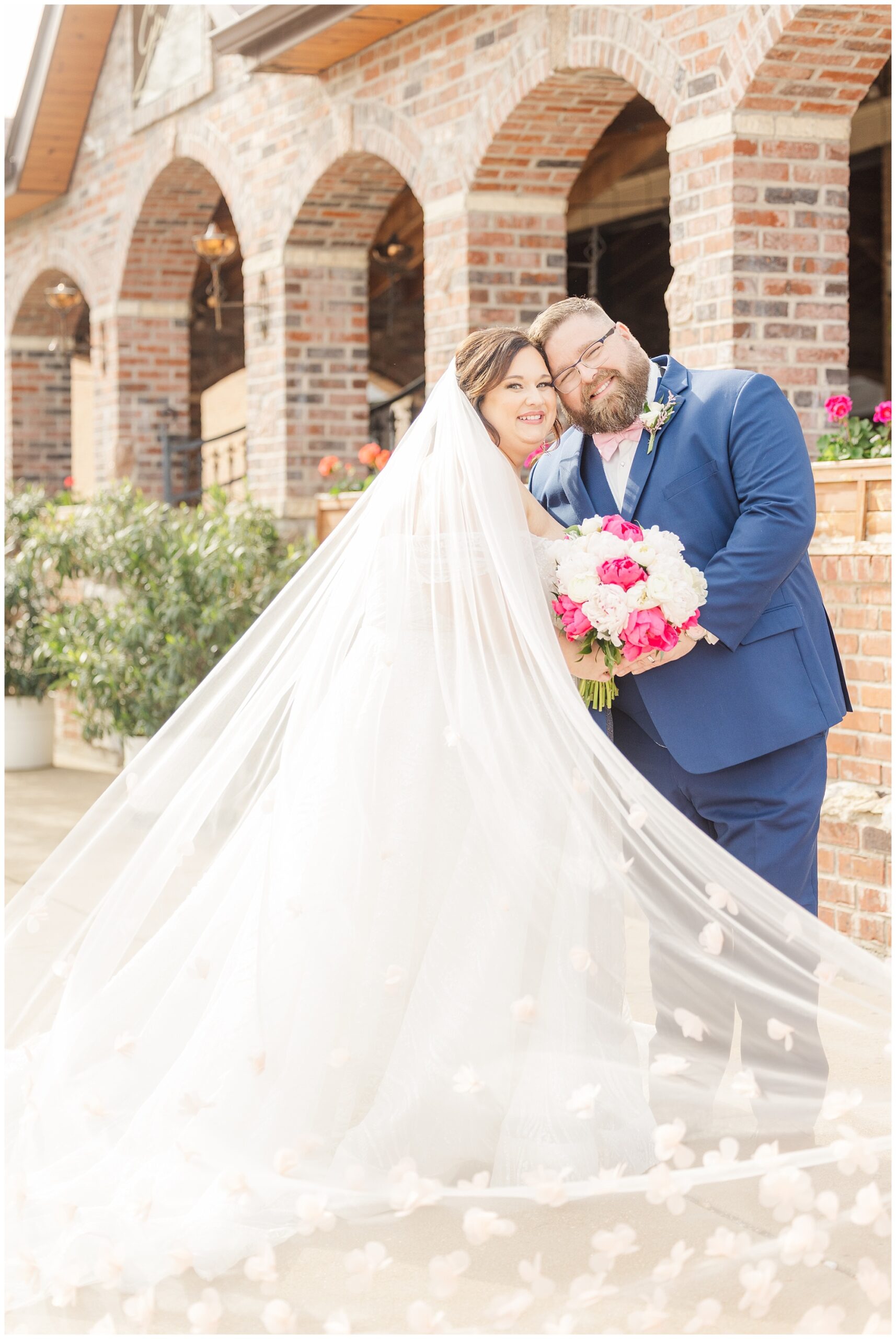 St. Louis wedding photographer near me