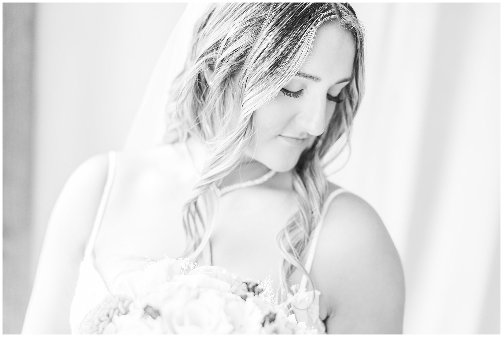 St. Louis wedding photographer near me