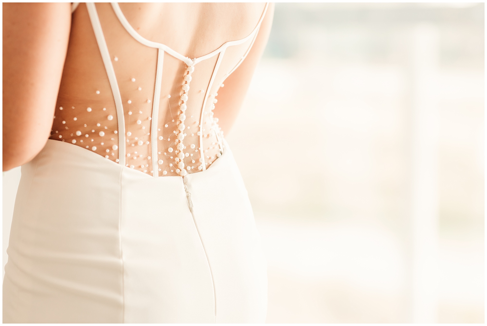 St. Louis wedding photographer near me