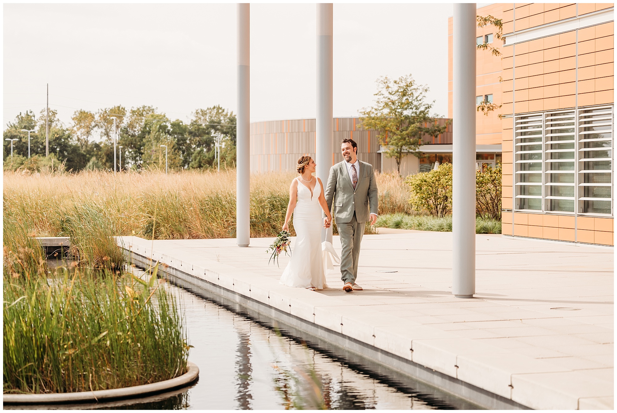 St. Louis wedding photographer near me