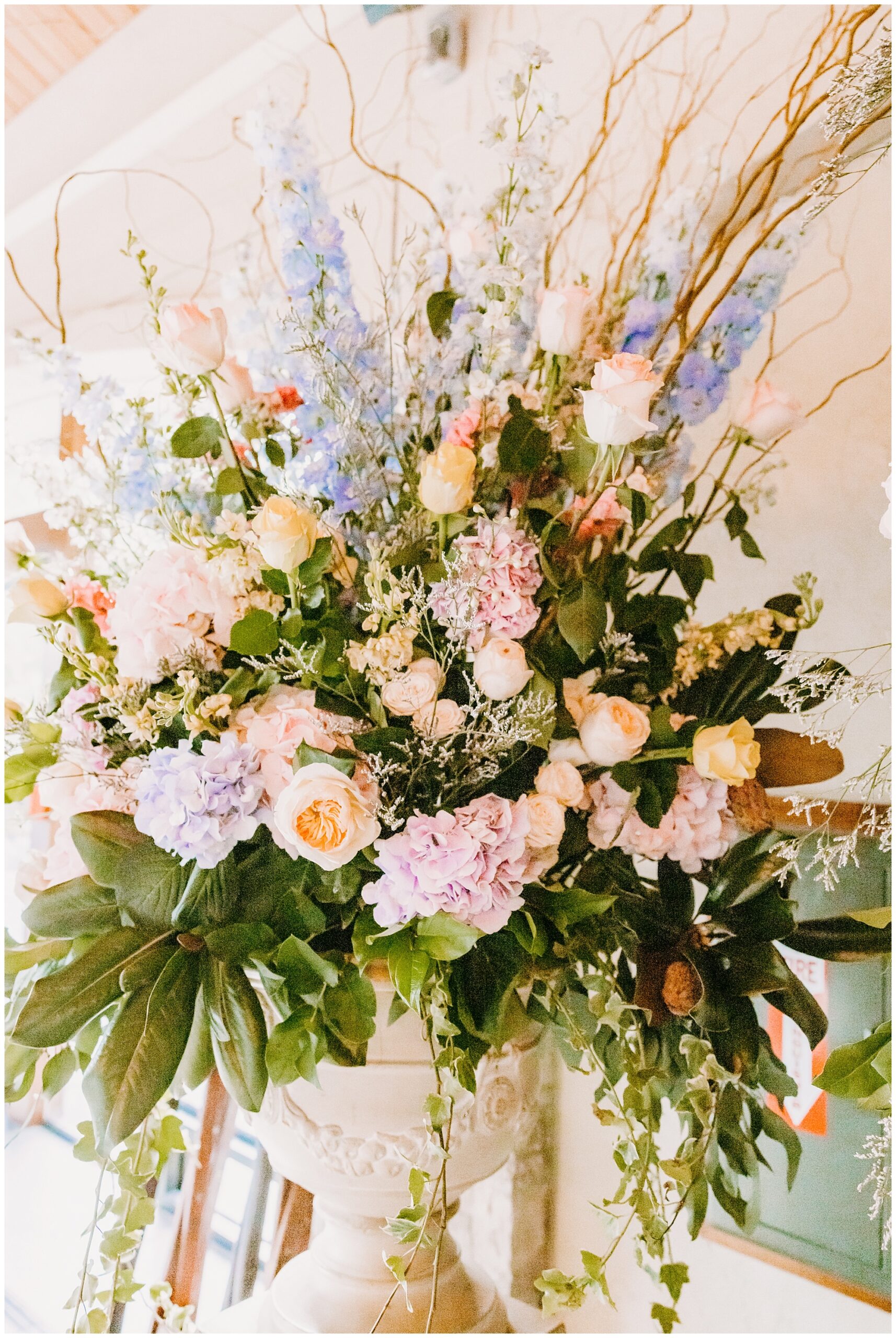 St. Louis wedding photographer near me