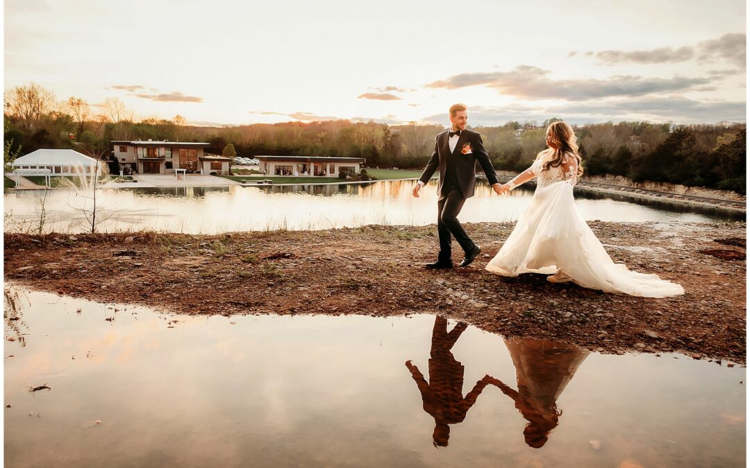 A Sunset Bluffs Wedding – Missouri Photographer